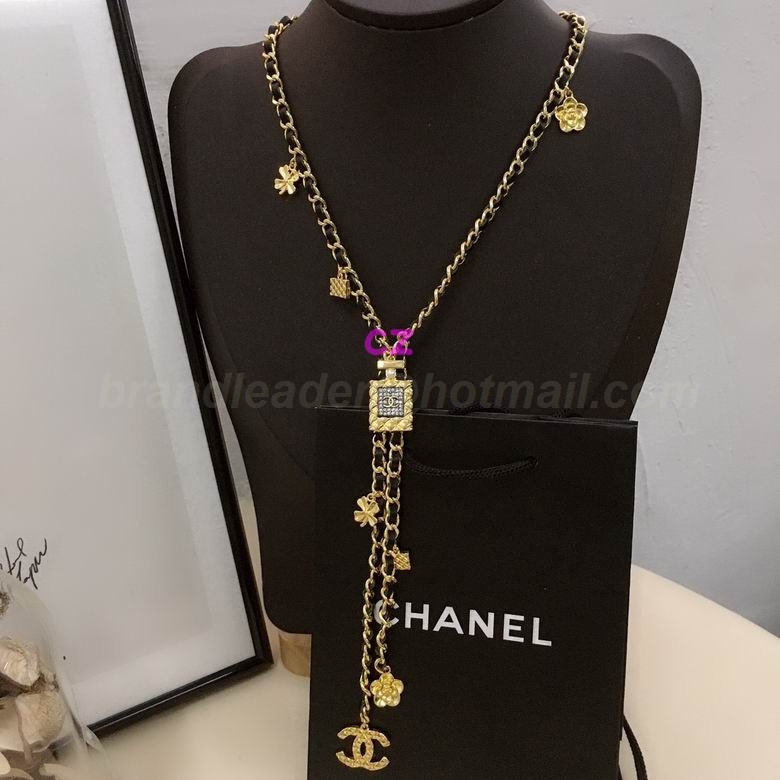 Chanel Necklaces 302